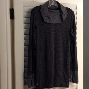 Athleta Knit top